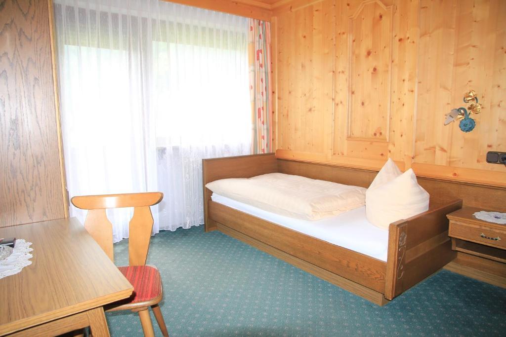 Bed and Breakfast Berghaus Maria Pettneu am Arlberg Camera foto